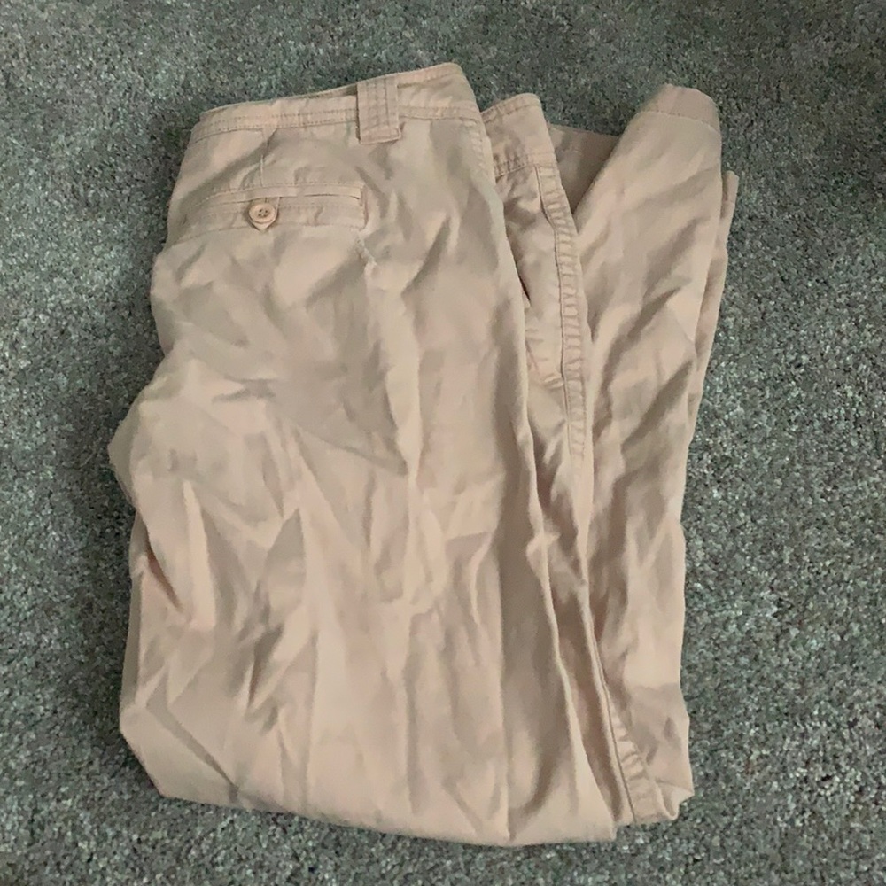 NY & Co pink cotton cropped pants